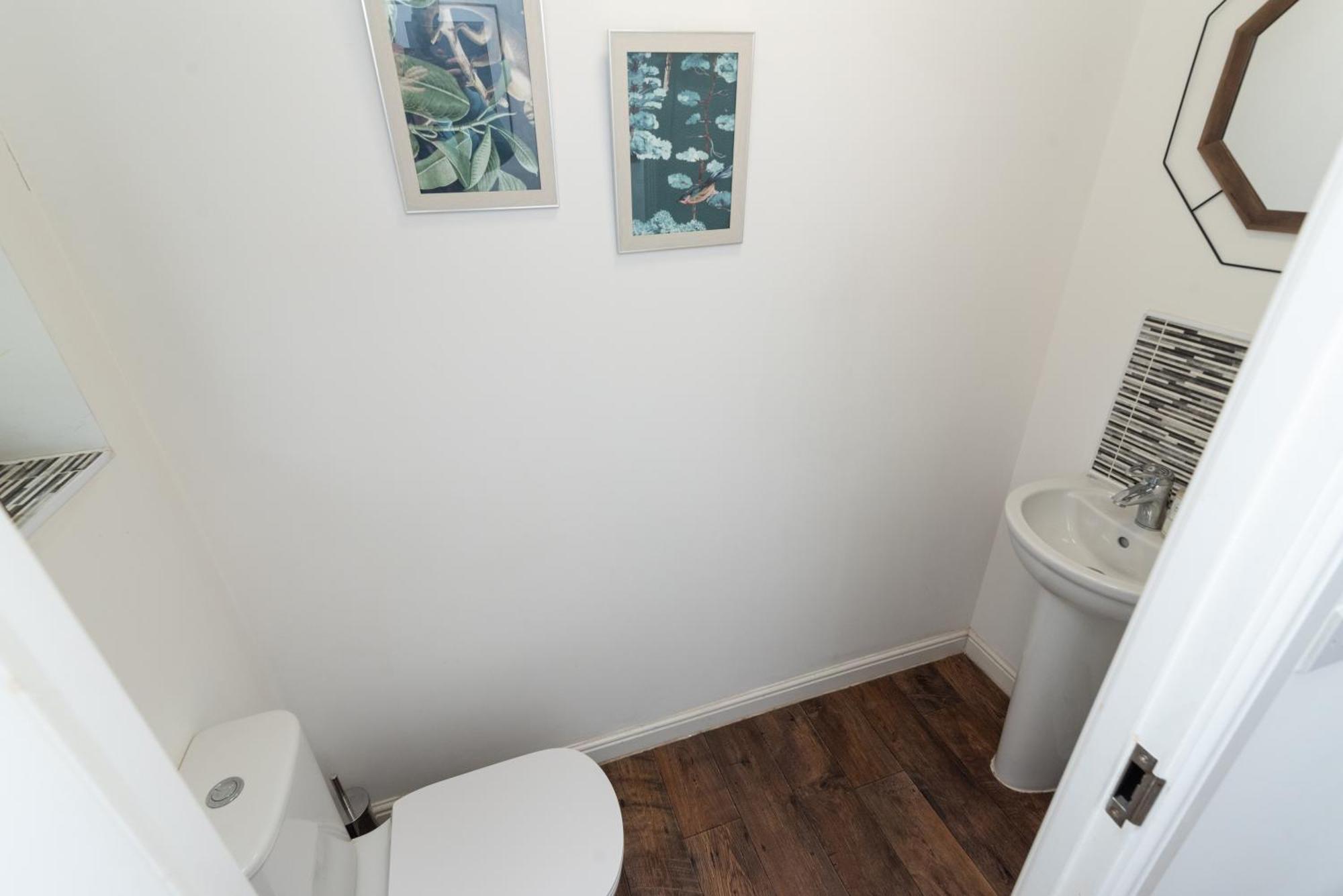 Prime Location 3 Bed House Villa Newport  Exteriör bild