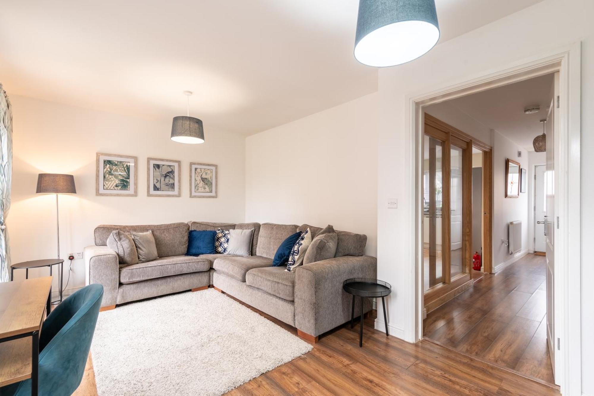 Prime Location 3 Bed House Villa Newport  Exteriör bild