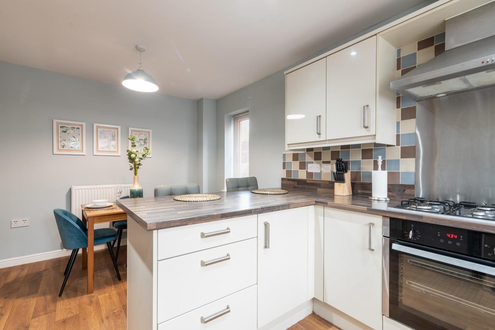 Prime Location 3 Bed House Villa Newport  Exteriör bild